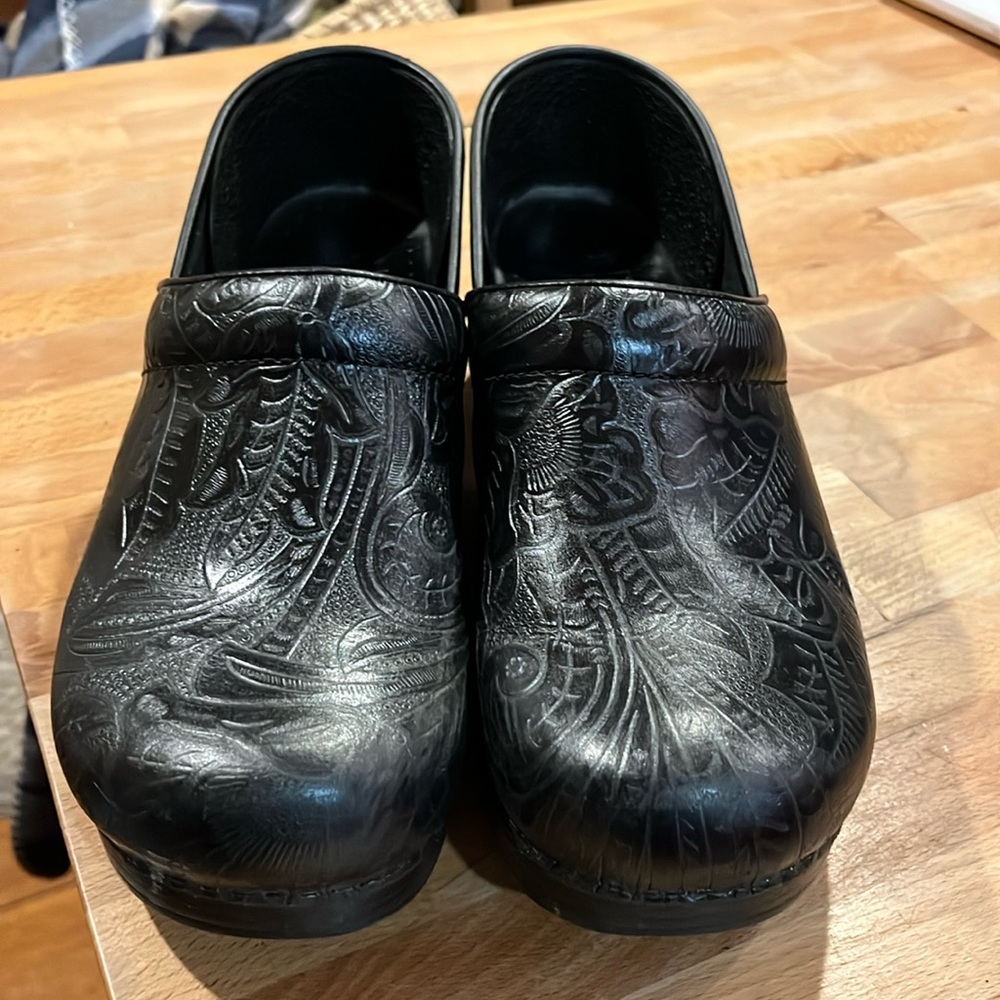 Dansko Tooled Professional Clogs